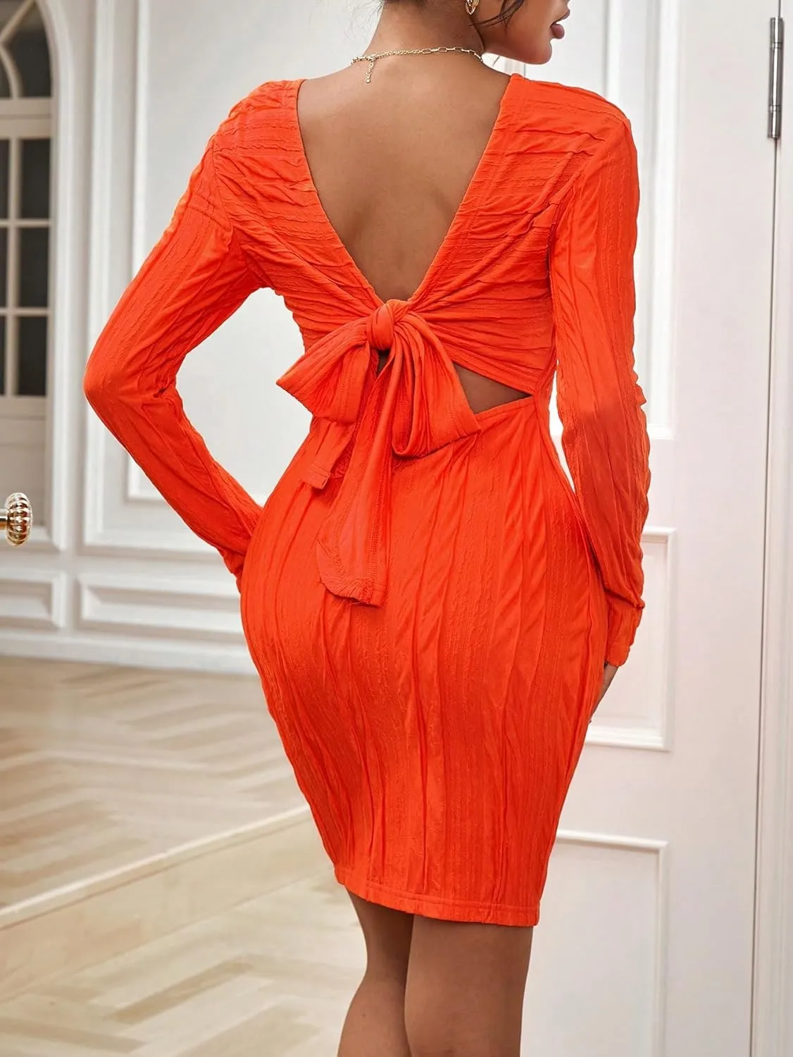 Floerns Women's Solid Long Sleeve Backless Tie Back Bodycon Mini Dress