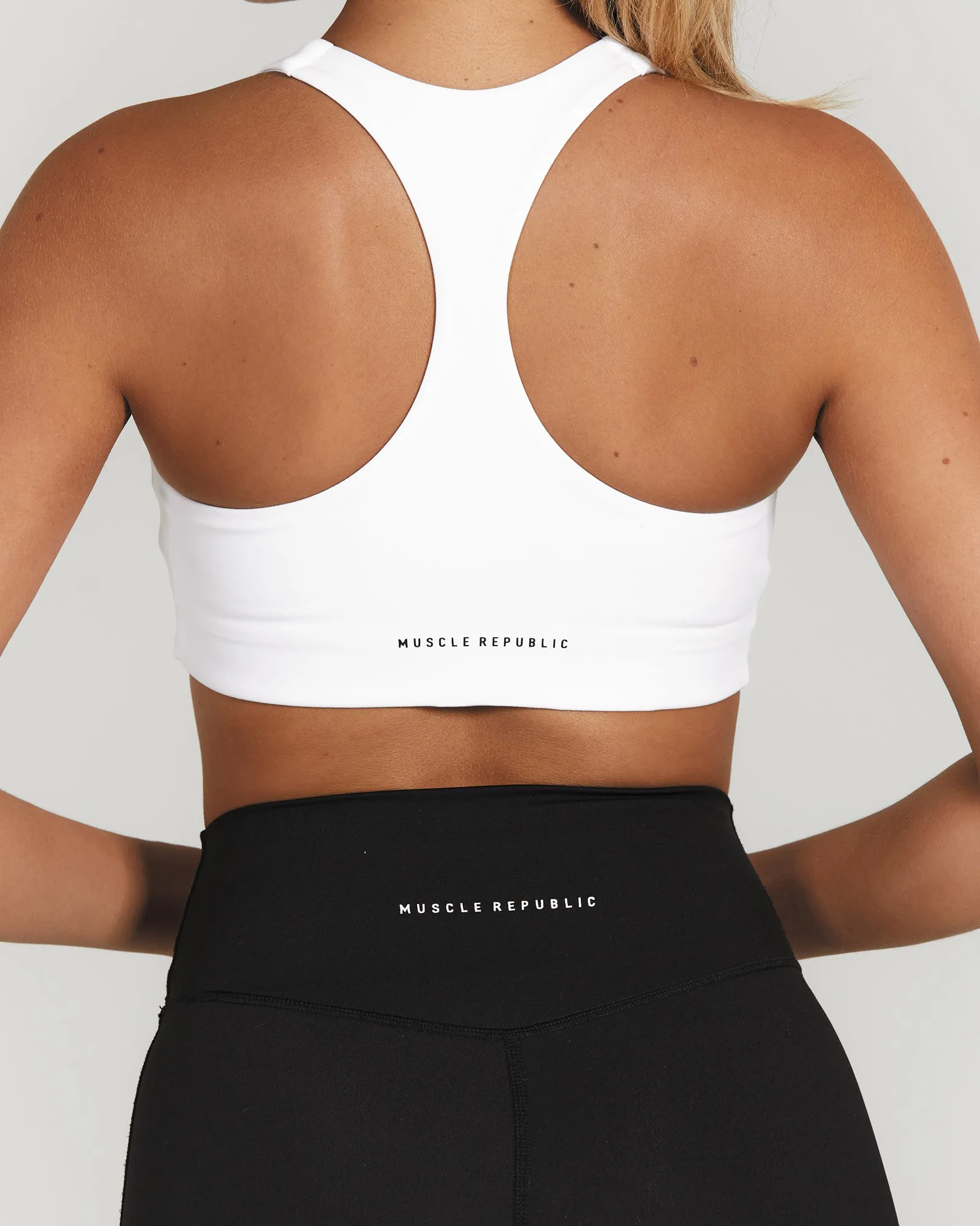 MOTION RACER BACK BRA - WHITE